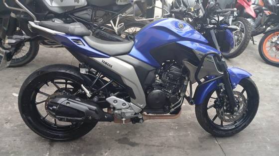 YAMAHA FZ25 FAZER ABS 